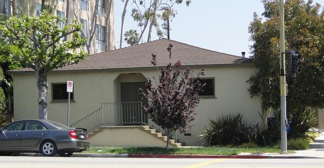 Marshall P. Riddick Youth Center building exterior at 2634 Overland Avenue, Los Angeles